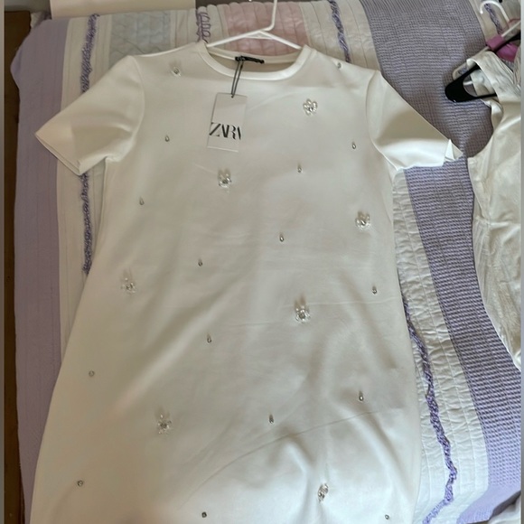 Dress - Picture 4 of 5